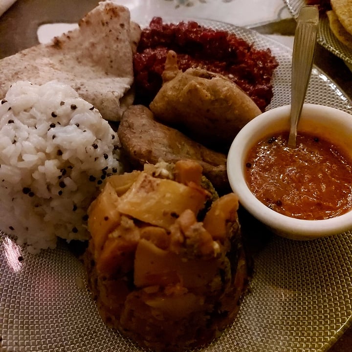 photo of Krishna Veggie Thali shared by @pucky on  10 Apr 2021 - review