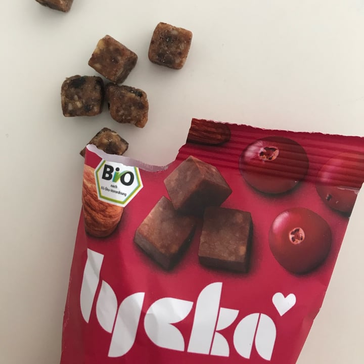 photo of Lycka Raw Snack Bites (Cranberry/ Almond) shared by @daikini on  04 Mar 2022 - review