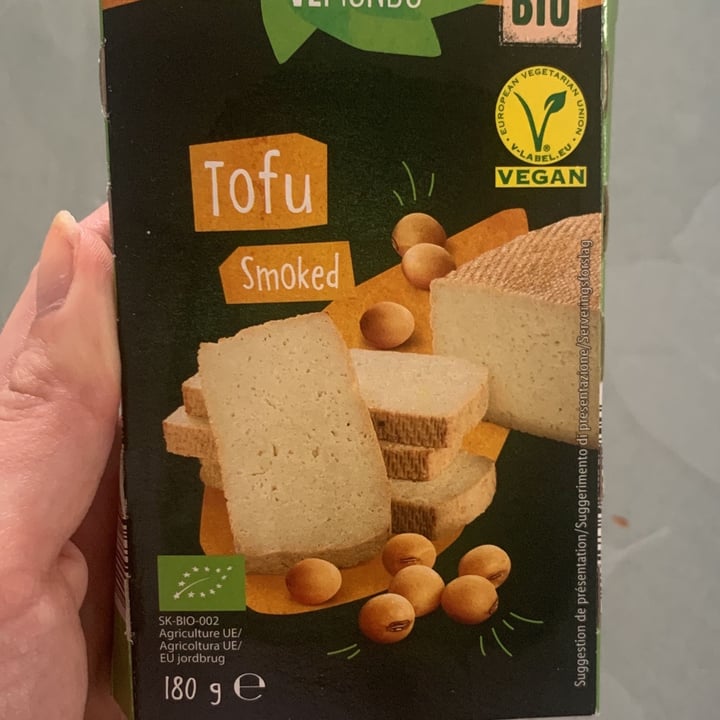 photo of Vemondo Tofu affumicato shared by @claudia1698 on  27 Aug 2022 - review
