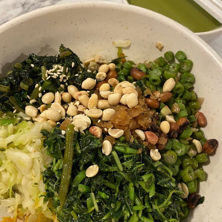 photo of Fire Flies Lei Cha Kolomee shared by @kelsey on  28 Oct 2020 - review