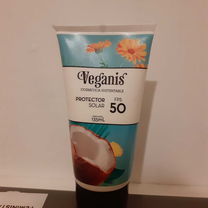 review photo of Veganis Protector Solar 50 FPS shared by @veganapiola on 15 Jan 2021 - review