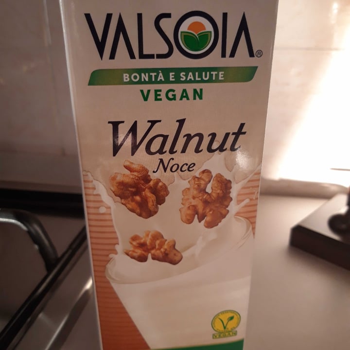 photo of Valsoia Walnut drink shared by @itshannah on  11 Dec 2021 - review