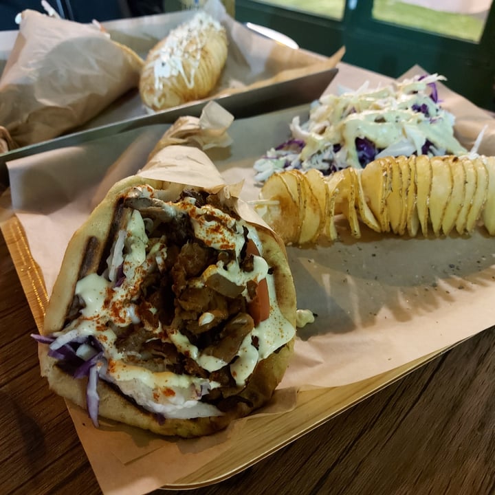 photo of Vegan Beat Gyros shared by @lizadewet on  19 Oct 2020 - review