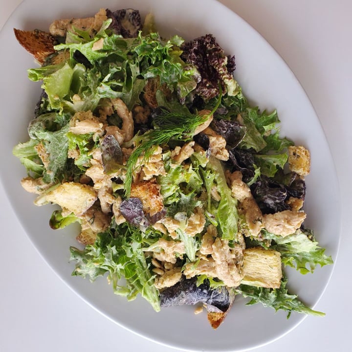 photo of Vegan Hills Caesar Salad shared by @kellee00 on  12 Feb 2020 - review