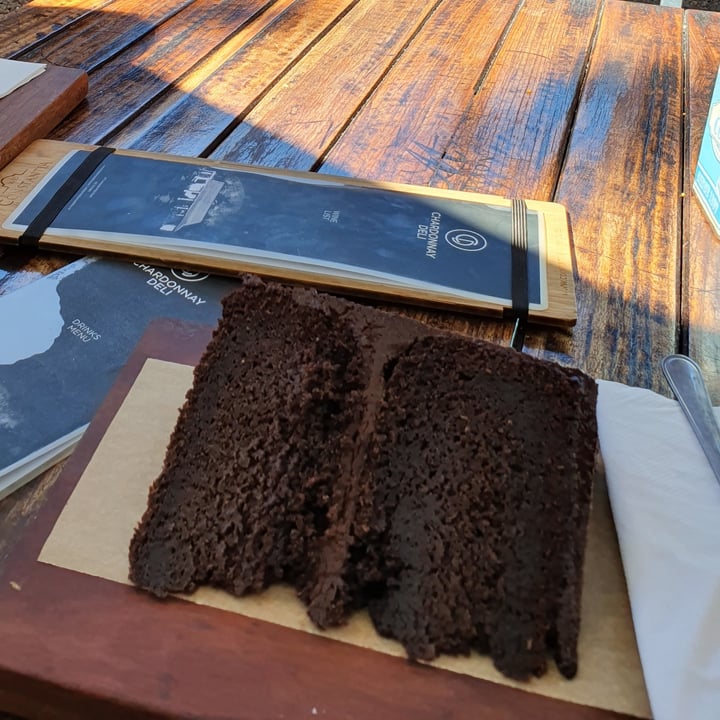 photo of Chardonnay Deli Vegan chocolate Cake shared by @semacleod on  08 Mar 2022 - review