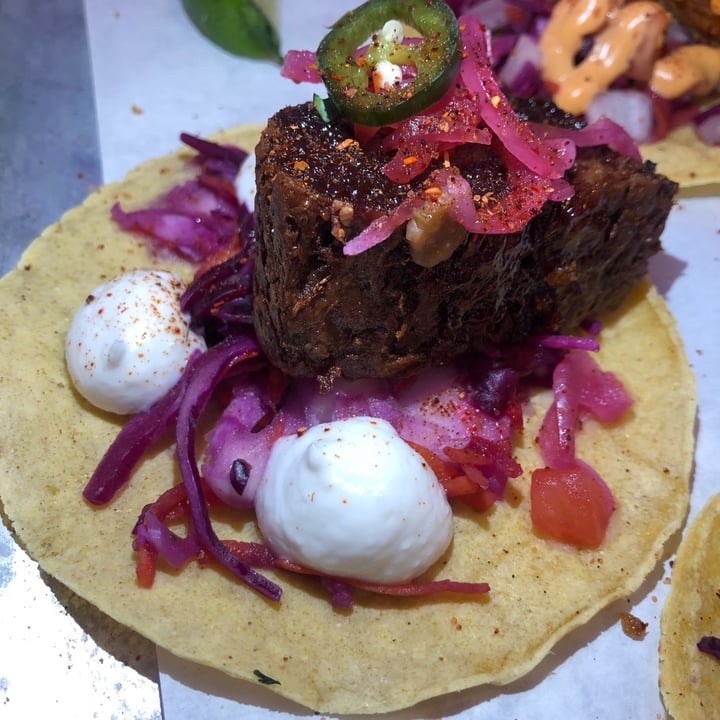 photo of Club Mexicana BBQ Short ‘Rib’ Taco shared by @jessskh on  18 Oct 2021 - review