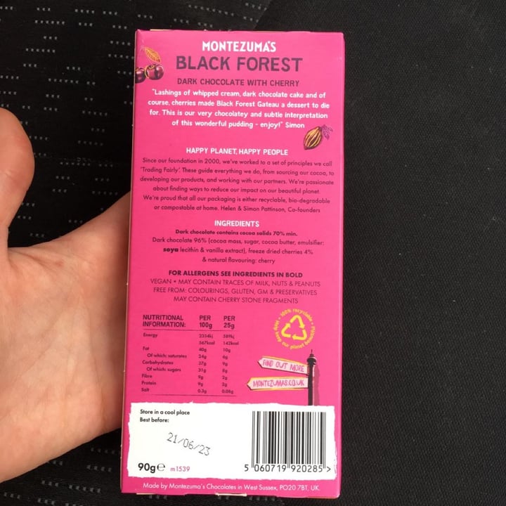 photo of Montezuma's Black Forest - 70% Cocoa Cherry Dark Chocolate shared by @salsedine on  31 Jul 2022 - review