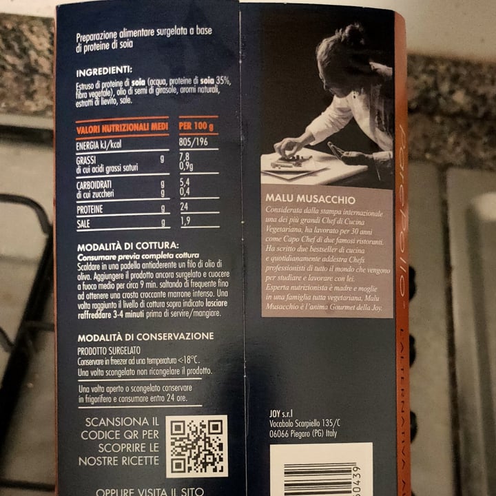 review photo of Food Evolution ParePollo Straccetti shared by @vegankiyo on 09 May 2022 - review
