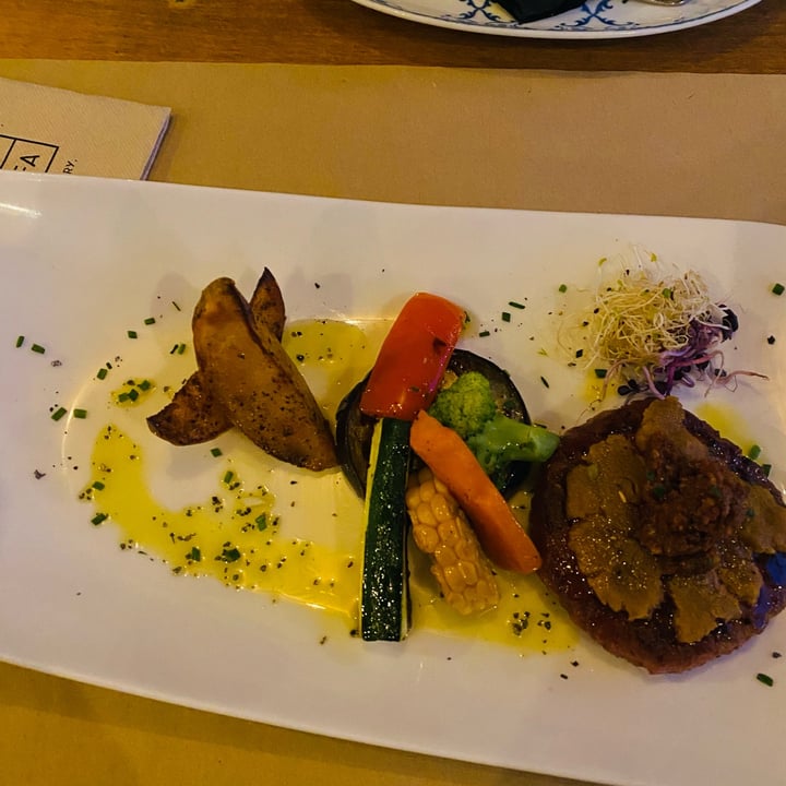 review photo of Sa Garrofa vegan burguer shared by @marionayogacadaques on 20 Jun 2022 - review