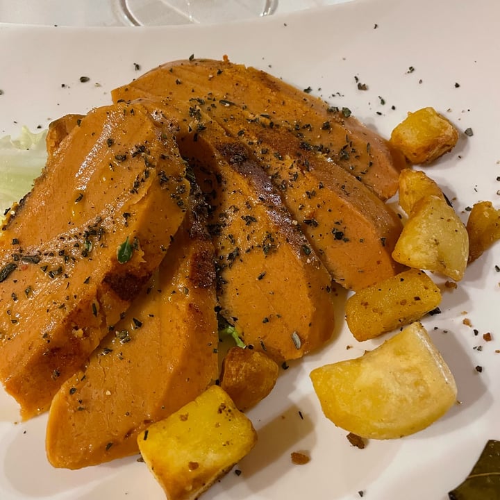 review photo of Osteria I'Casolare Tagliata Vegan shared by @margheritacacini86 on 09 Jan 2023 - review