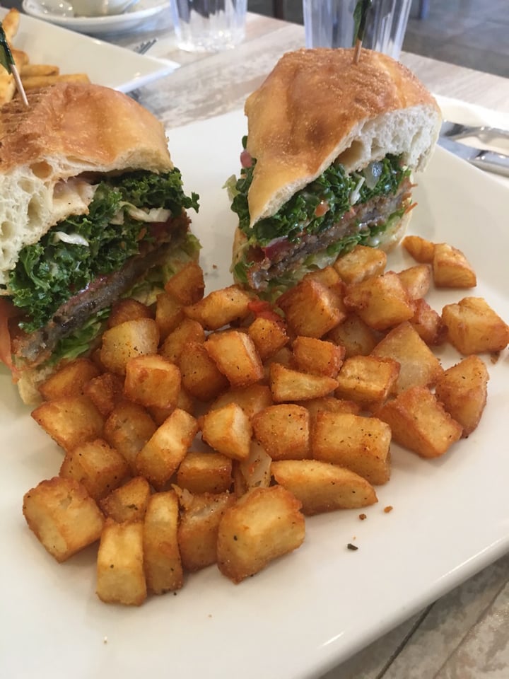 photo of Simply Green Cafe Eggplant Po-boy shared by @ggsovegan on  20 Sep 2019 - review