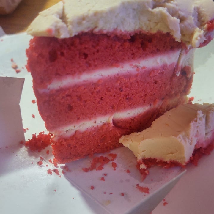 review photo of Juan Valdez Café Red velvet shared by @whalien52 on 07 Mar 2022 - review