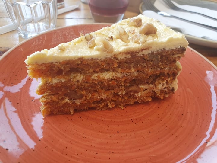 photo of Jacksons Real Food Market Kyalami Corner Upper Level Vegan Carrot Cake shared by @sunshineyum on  06 Mar 2020 - review