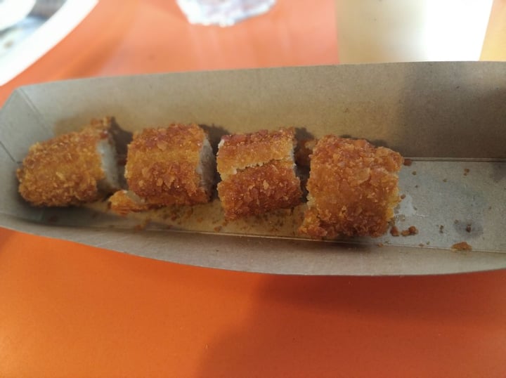 photo of De Vegetarische Snackbar Kipcorn shared by @garcialorca on  12 Dec 2019 - review