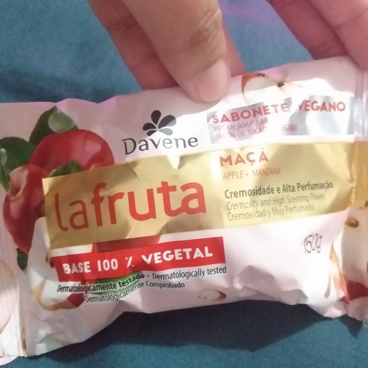 photo of Davene Sabonete La Fruta shared by @misoma on  14 May 2022 - review