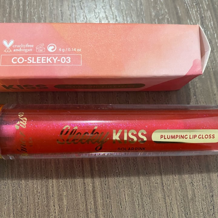review photo of Amor us Sleeky Kiss shared by @carolinasternenstaub on 25 Jan 2022 - review