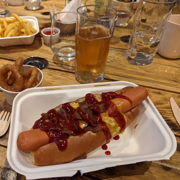 photo of The Vegan Kitchen Cheezy Hotdawg shared by @sarahburland on  30 Jan 2022 - review