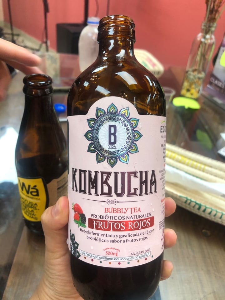 photo of B vida Kombucha Frutos Rojos shared by @tatianaveg86 on  14 Mar 2020 - review