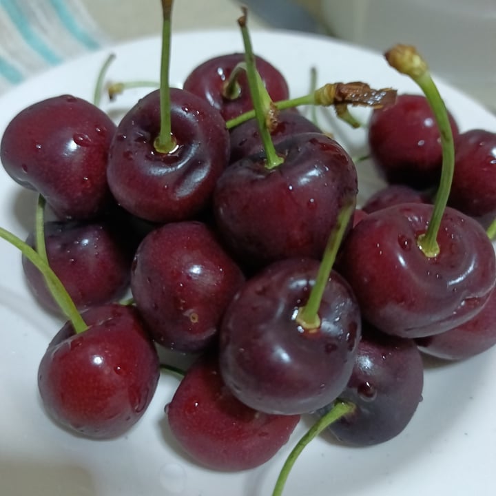 photo of Sheng siong supermarket Cherry shared by @smellymika on  28 Nov 2020 - review