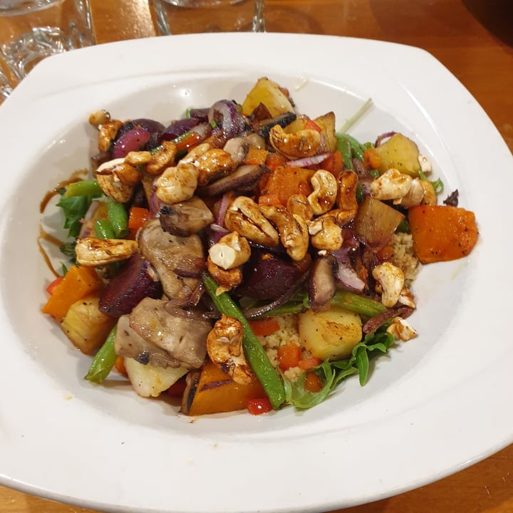review photo of Speights Ale House Chargrilled Vegetable Stack shared by @natly on 22 May 2021 - review