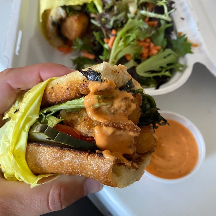 photo of Native Foods Cafe Cauliflower Po’Boy shared by @curvycarbivore on  02 Jun 2021 - review