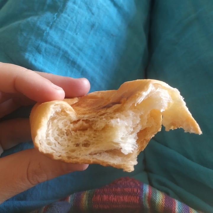 photo of Lidl Deluxe Croissant relleno sabor Turrón shared by @despistaa on  13 Nov 2022 - review