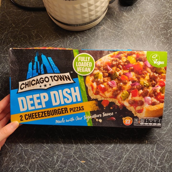 photo of Chicago Town Cheezeburger pizzas shared by @sopheen on  24 Feb 2021 - review