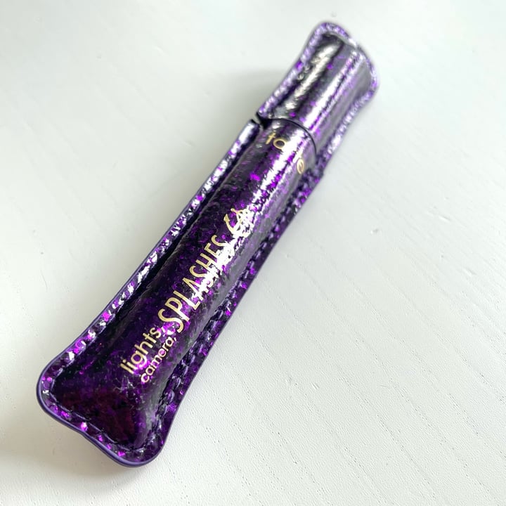 photo of Tarte Cosmetics Lights Camera Splashes waterproof mascara shared by @ina-n on  26 Oct 2021 - review
