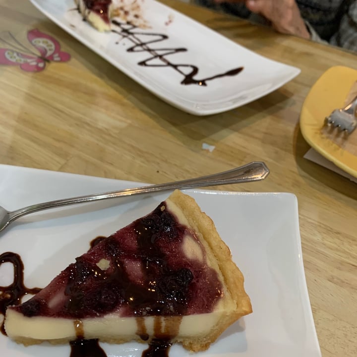 photo of Loving Hut Blueberry cheesecake shared by @georgejacobs on  05 Apr 2021 - review