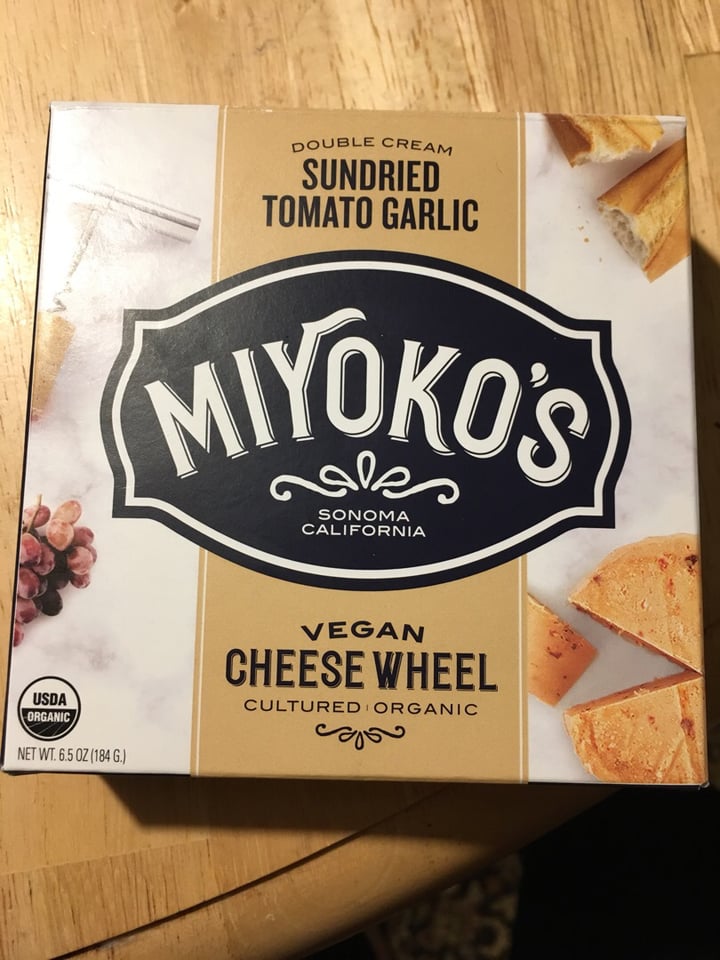 review photo of Miyoko's Creamery Double Cream Sundried Tomato Garlic Cashew Milk Cheese shared by @roosterredemption on 01 Oct 2018 - review