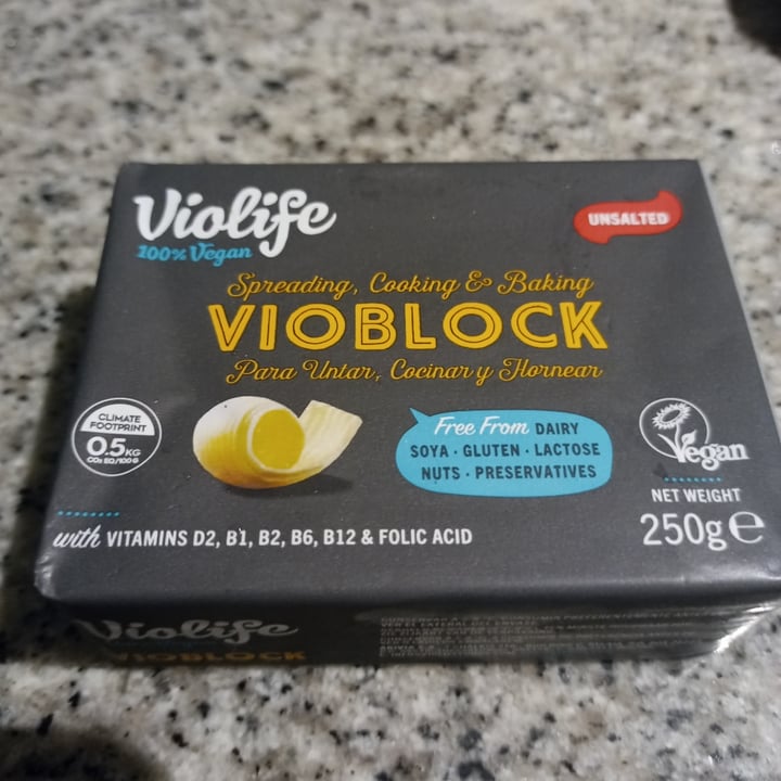photo of Violife Vioblock unsalted shared by @bluristic on  05 Nov 2021 - review