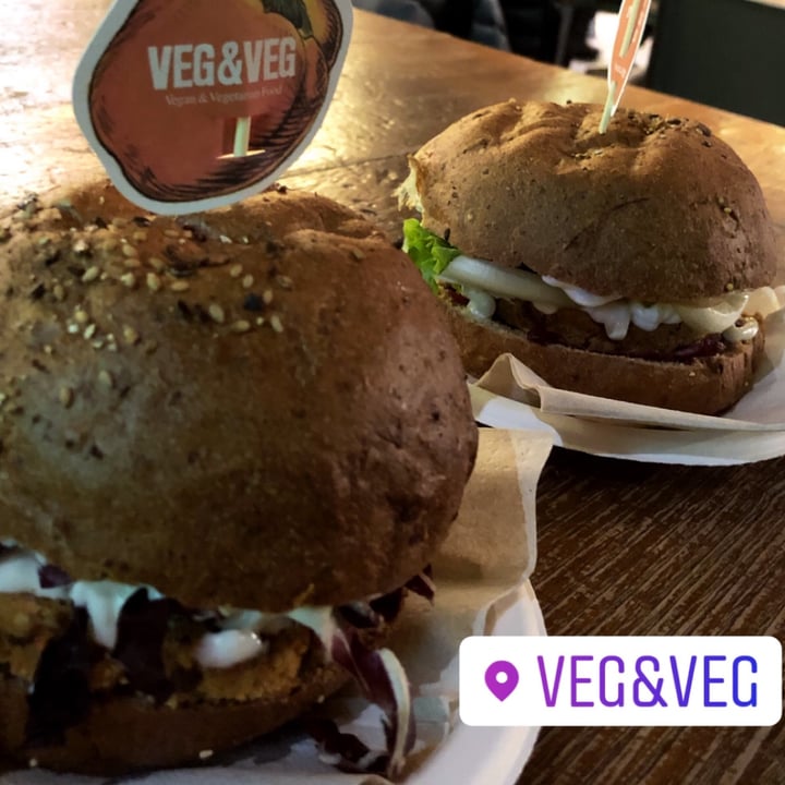 photo of Veg & Veg Hamburger veg shared by @clau on  14 Mar 2022 - review