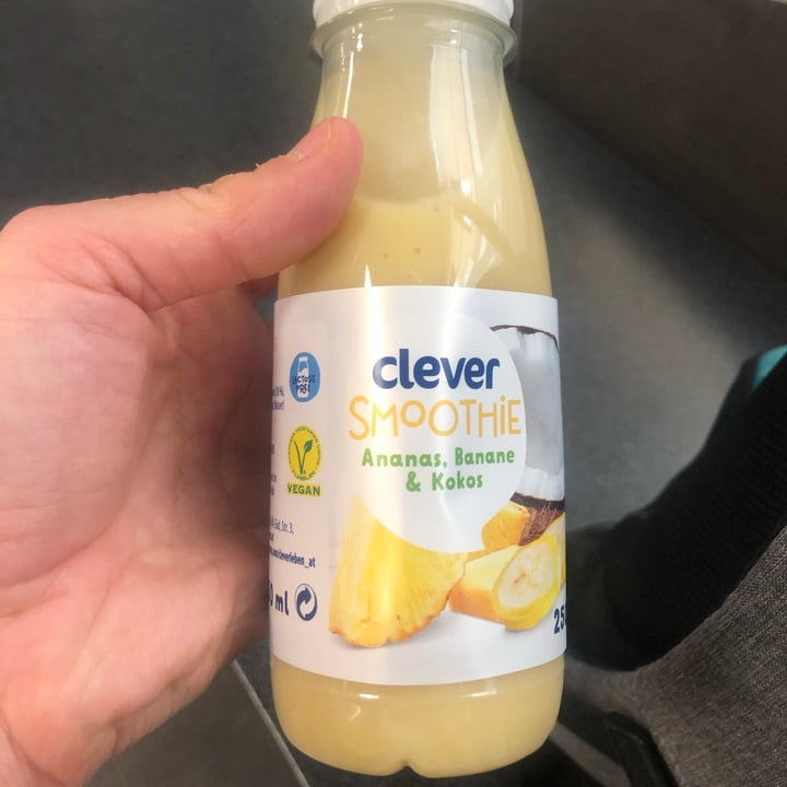 photo of Clever smooth cocos and pinapple shared by @franfrancb1306 on  10 May 2022 - review
