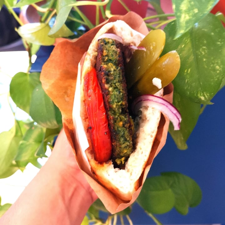 photo of Miznon Singapore Falafel Burger (Veganized) shared by @raffymabanag on  23 May 2021 - review