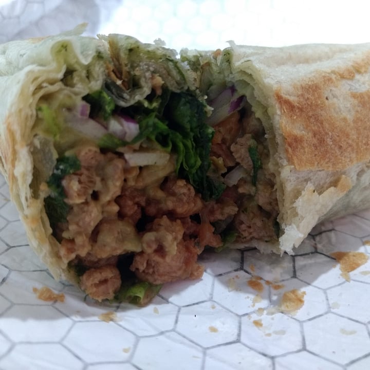 photo of Mönt take away Burrito Vegan shared by @ericaterreros on  02 Dec 2020 - review