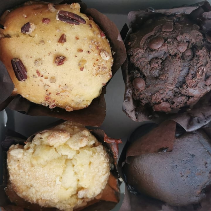 photo of Food Lover's Market - Ballito Vegan Muffin shared by @kznveganqueen on  21 Sep 2021 - review