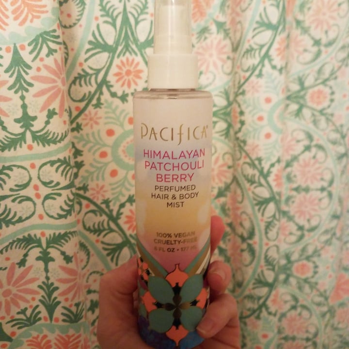 photo of Pacifica Himalayan Patchouli Berry Body Spray shared by @shannonleigh77 on  31 Dec 2020 - review
