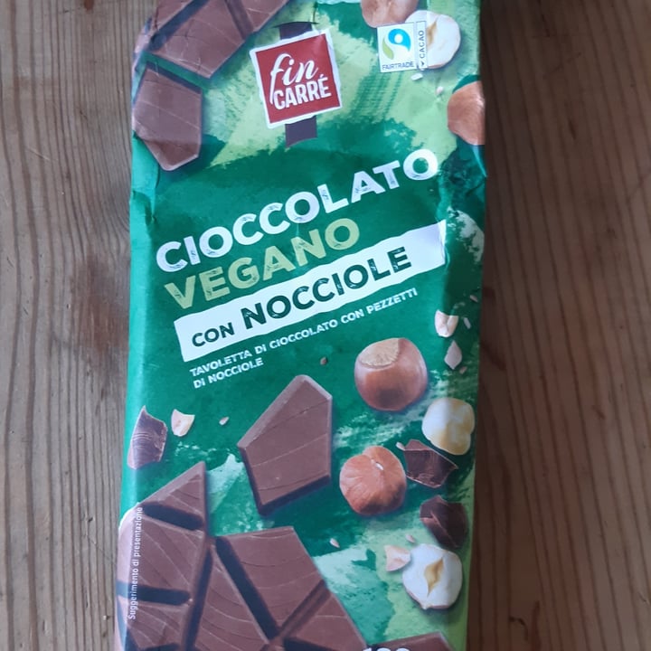 photo of Fin Carré Cioccolato con nocciole shared by @mattii on  26 Mar 2022 - review