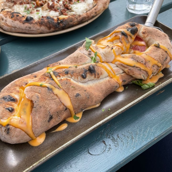review photo of Purezza - Vegan Pizza Camden Potato Calzone shared by @fabriziapsr on 17 Apr 2022 - review