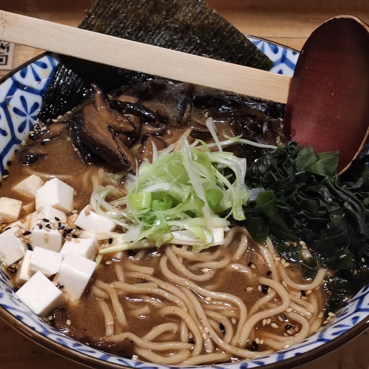 review photo of Koku Kitchen Buns/Ramen & Gyoza Bar Ramen con tofu shared by @jessyjess84 on 31 Aug 2020 - review