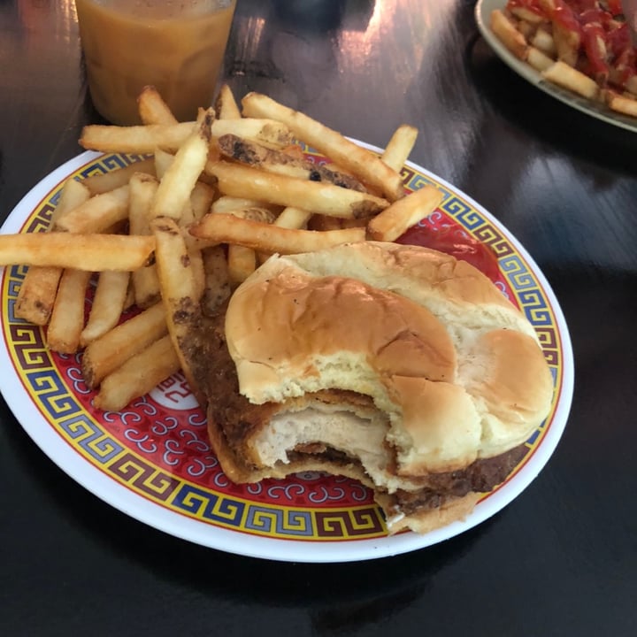 review photo of Hang Space Chik Fil Aint shared by @dirtbagvegan on 29 Apr 2020 - review