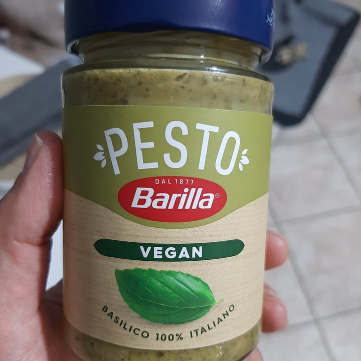 photo of Barilla Pesto Basilico Vegan shared by @anblaso87 on  10 May 2022 - review