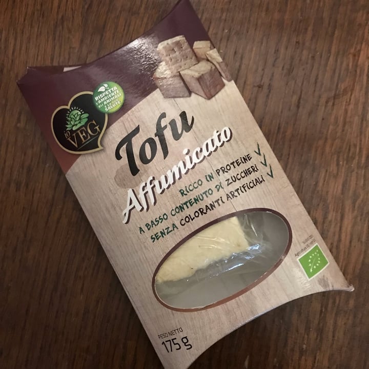 photo of ioVEG Tofu Affumicato shared by @elaboraviponti on  01 Dec 2021 - review