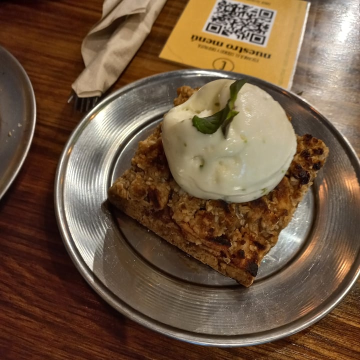 photo of Cigaló Specialty Coffee Crumble de manzana shared by @chuequita on  10 Apr 2022 - review