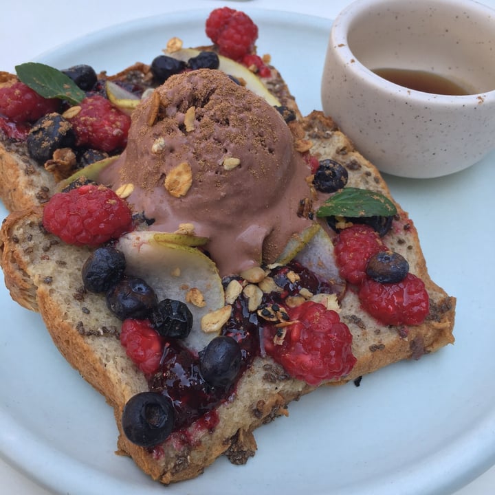 photo of Vegamo French Toast shared by @danidilema on  04 Mar 2021 - review