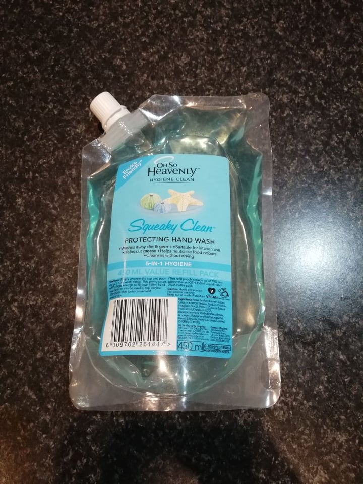 photo of Oh So Heavenly Squeaky Clean Protective Hand Wash shared by @simonel on  03 Apr 2020 - review