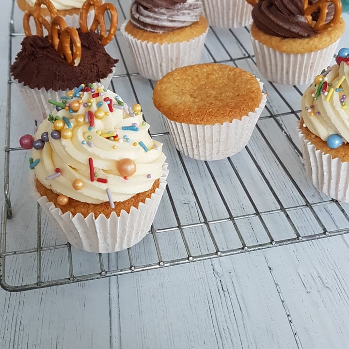 review photo of Flora Flora Buttery shared by @kat08 on 19 Jun 2020 - review