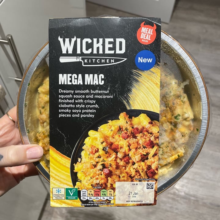 photo of Wicked Mega Mac shared by @callyjoart on  17 Jan 2022 - review