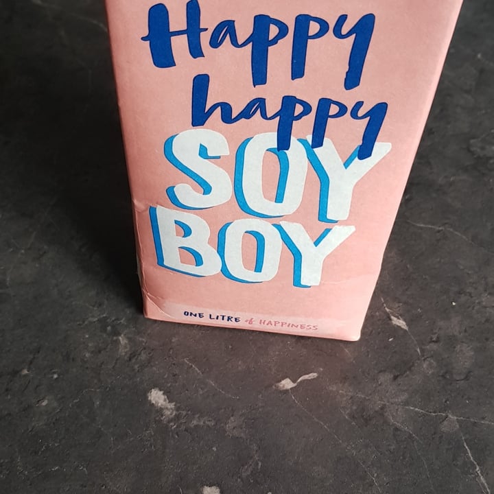 photo of Happy Happy Soy Boy Soy Milk shared by @shanehbleh1230 on  09 Nov 2020 - review