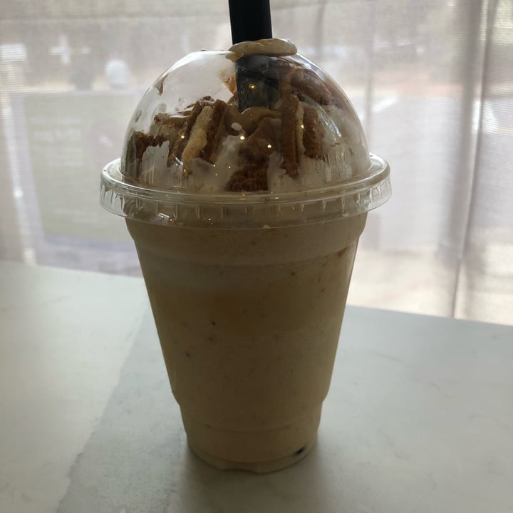 photo of Vegout Bethlehem Pumpkin Spiced Cookie Butter Shake shared by @reywatson on  21 Oct 2021 - review